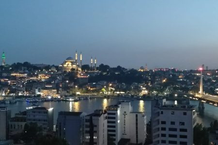 Peyvaz Rooftop, A New Culinary Terrace Above Galata